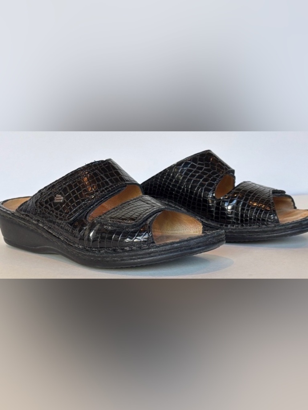 Finn Comfort Jamaika Black Crocodile Leather Sandals Size 8 (EU38)